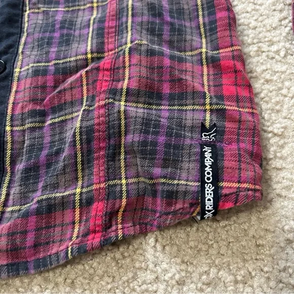 FOX button down plaid flannel shirt red & black M medium - Picture 4 of 9